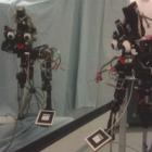 Robô é capaz de se auto-reconhecer no espelho
