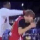 Justin Bieber apanhando na NBA: vídeo