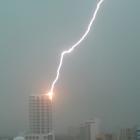 quem_disse_que_um_raio_nao_cai_duas_vezes_no_mesmo_lugar