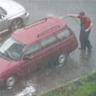 existe_coisa_pior_do_que_chuva_depois_de_lavar_o_carro