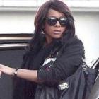 filha_de_whitney_houston_e_achada_usando_drogas_apos_funeral_da_mae_