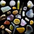 graos_de_areia_revelam_mundo_de_cores_e_formas