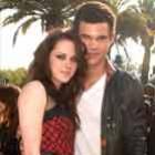 elenco_de_crepusculo_e_retirado_de_ilha_apos_alerta_de_tsunami