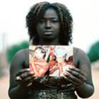 mulheres_negras_transformamse_em_mulheres_brancas_no_senegal