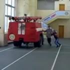 bombeiros_treinados_pelo_cirque_du_soleil