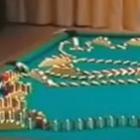 incrivel_truque_de_domino_com_sinuca_