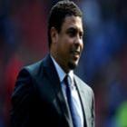 ronaldo_e_criticado_no_governo_por_agir_como_figurante_no_col