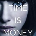 Tempo é dinheiro literalmente em In Time (Trailer)