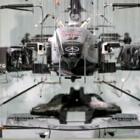 carro_de_formula_1_desmontado_vira_escultura_incrivel