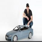 carro_e_montado_em_replica_de_papel