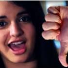 Vídeo de Rebecca Black é removido do YouTube 