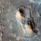 Auxilie a traduzir legendas das fotos de Marte  