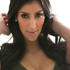 kim_kardashian_se_nega_a_devolver_anel_de_noivado_de_us$_2_milhoes