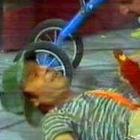 boatos_da_morte_de_chaves_deixa_os_internautas_em_panico;_mas_era_ketchup_