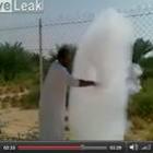 nuvem_aterrissa_em_estrada_arabe_sera_milagre_celestial_