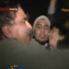 reporter_se_irrita_e_acerta_rosto_de_jovem_durante_transmissao_ao_vivo_
