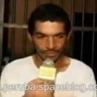 flanelinha_maluco_joga_pedra_em_carro