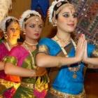 dancinha_no_voo_para_comemorar_o_dia_da_india