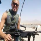 meninas_e_armas_pesadas
