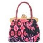 uma_joia_em_forma_de_bolsa