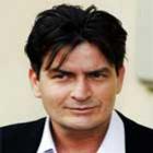 charlie_sheen_quer_indenizacao_de_us$_100_milhoes