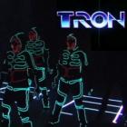 incrivel_apresentacao_de_danca_ao_estilo_tron