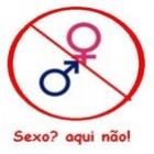filha_chama_a_policia_inconformada_com_barulho_de_sexo_da_mae