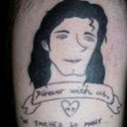 tatuagens_para_homenagear_os_famosos_que_nao_deram_certo