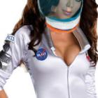 por_que_os_astronautas_caem_descubra_com_este_video