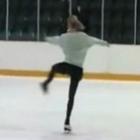 patinadora_rapida_na_pirueta