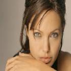 Angelina Jolie como você nunca viu