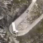 curva_fechada_caminhoneiro_bom_de_braco