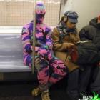 pessoas_esquisitas_em_metros_
