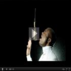 anderson_silva_do_mma_vira_cantor_nada_masculo_em_comercial