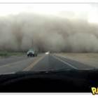 tempestade_de_areia_filmada_de_dentro