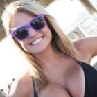 Em algumas fotos o sorriso é totalmente desnecessário
