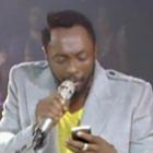 william_esquece_a_letra_durante_show_e_usa_o_celular_para_lembrar