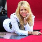 shakira_e_imortalizada_com_estrela_na_calcada_de_fama