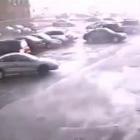 camera_de_estacionamento_flagra_chegada_de_tornado
