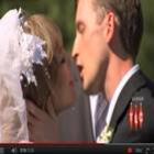 _casal_virgem_de_beijo_se_torna_fenomeno_na_web