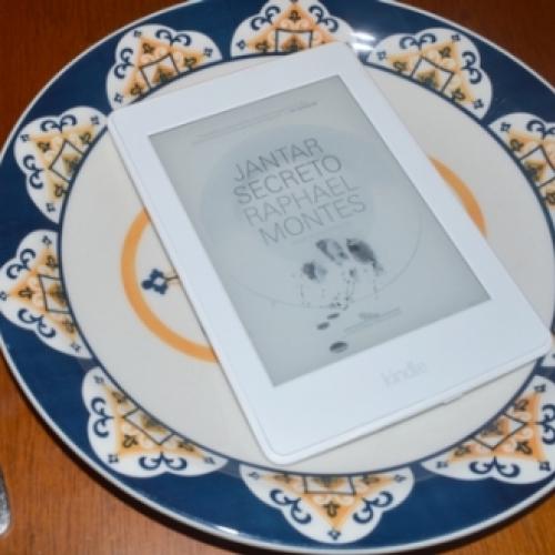 Resenha literária: Jantar Secreto