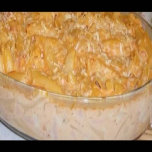 Macarrão com requeijão