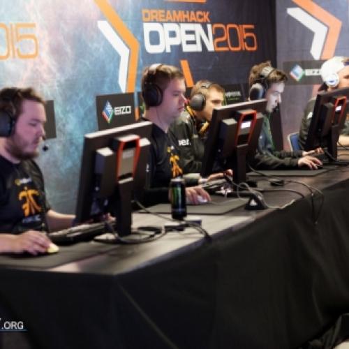 CS:GO – DreamHack Cluj-Napoca 2015: Dia 1