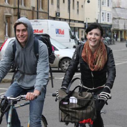 Ciclistas são mais inteligentes, legais e generosos, afirma pesquisa