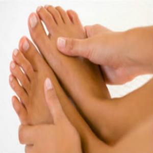 Tratamento caseiro para pés rachados