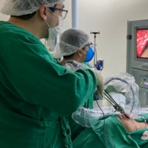 Hospital Márcio Cunha realiza primeira cirurgia de tireoide do Vale do