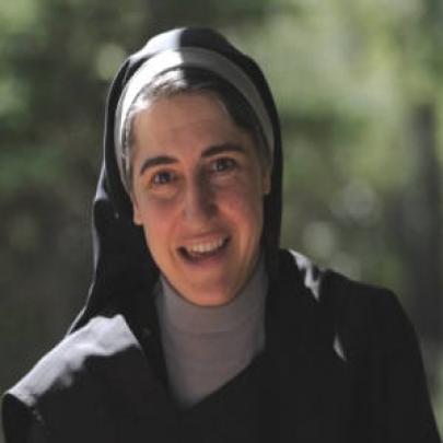 Freira mais radical do mundo, irmã Teresa sacode a Espanha