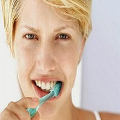 Quer evitar doenças cardíacas? Então escove os dentes!