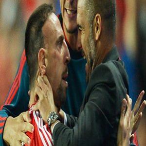 Comemoração de Ribéry com Guardiola gera polêmica na internet