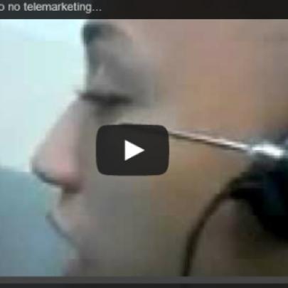 O que acontece quando um funkeiro decide trabalhar de telemarketing 